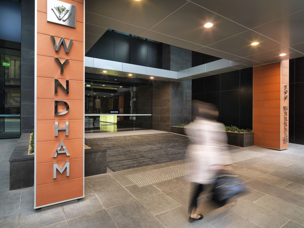 undefined Wyndham Hotel Melbourne 7