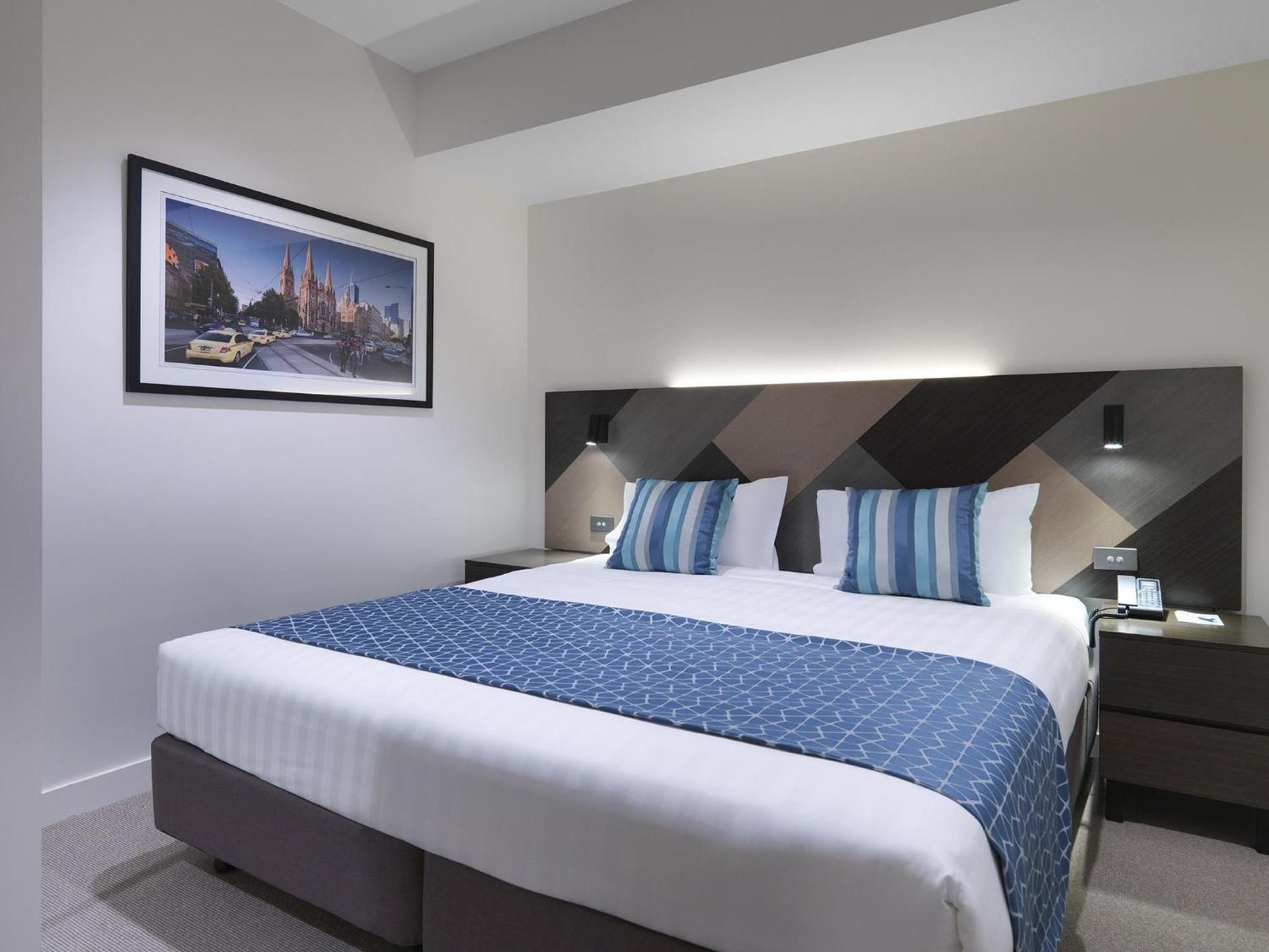 undefined Wyndham Hotel Melbourne 10