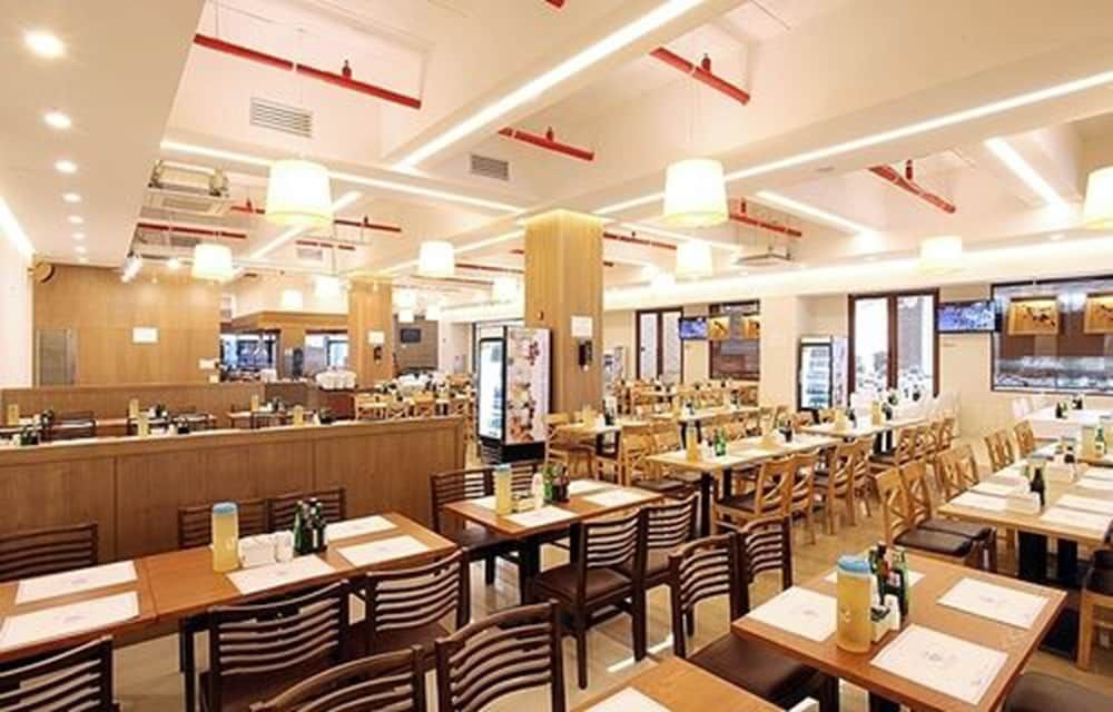 undefined Sunshine Hotel 8