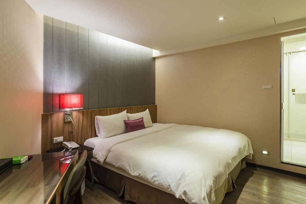 Superior Double Room, No Windows
