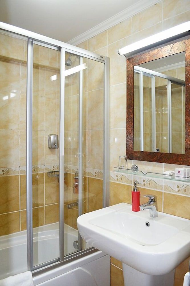 Hotel Yuksel Twin Room 5