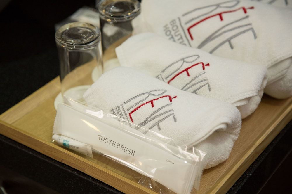 Reve Hotel Jeju Standard Twin Room 10