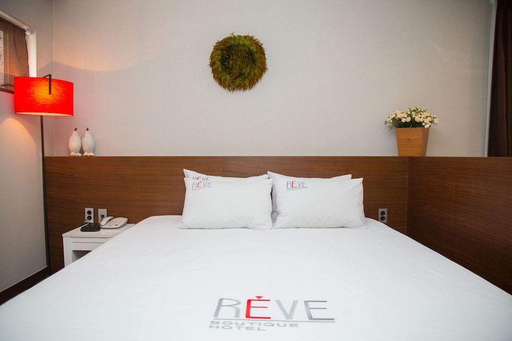undefined Reve Hotel Jeju
