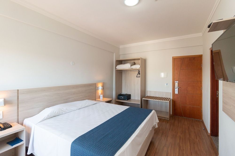 Bristol Zaniboni Hotel Deluxe Double Room 2