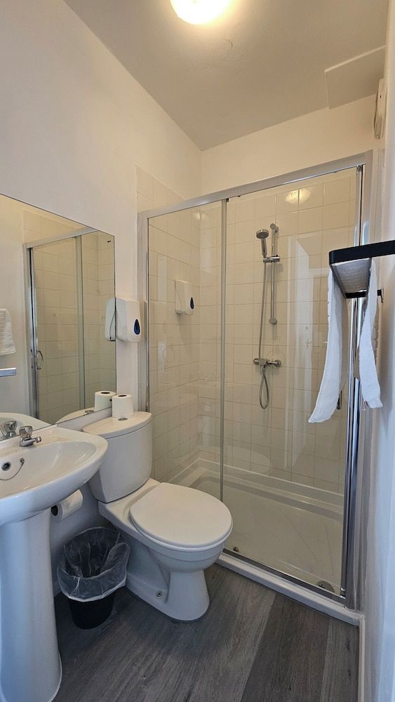 The Strand Hotel Standard Double Room, Sea View 2