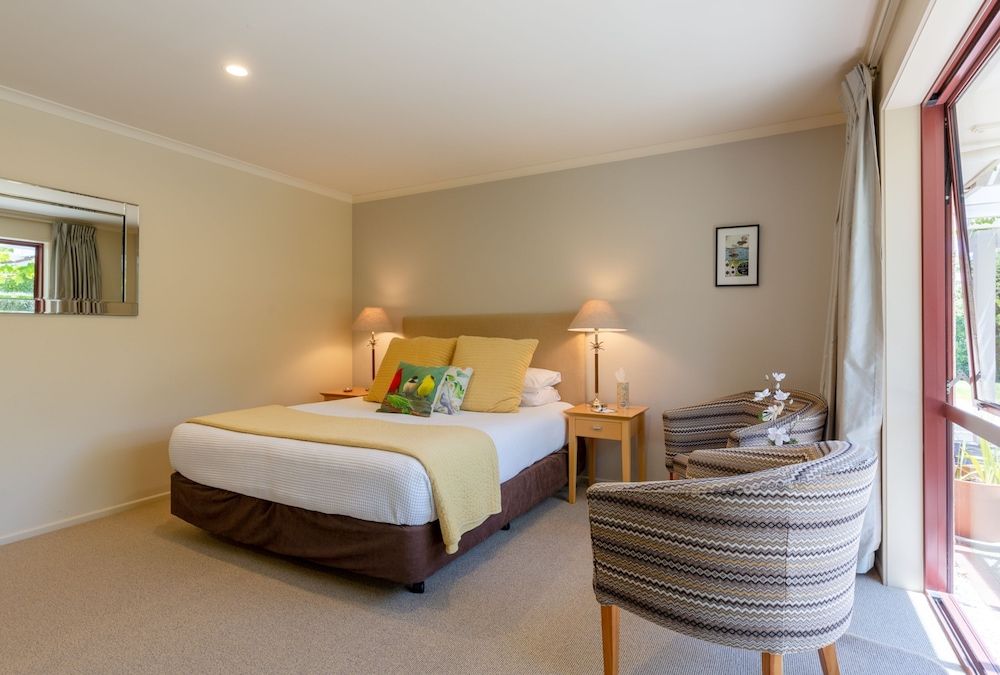 The Fantail Suite