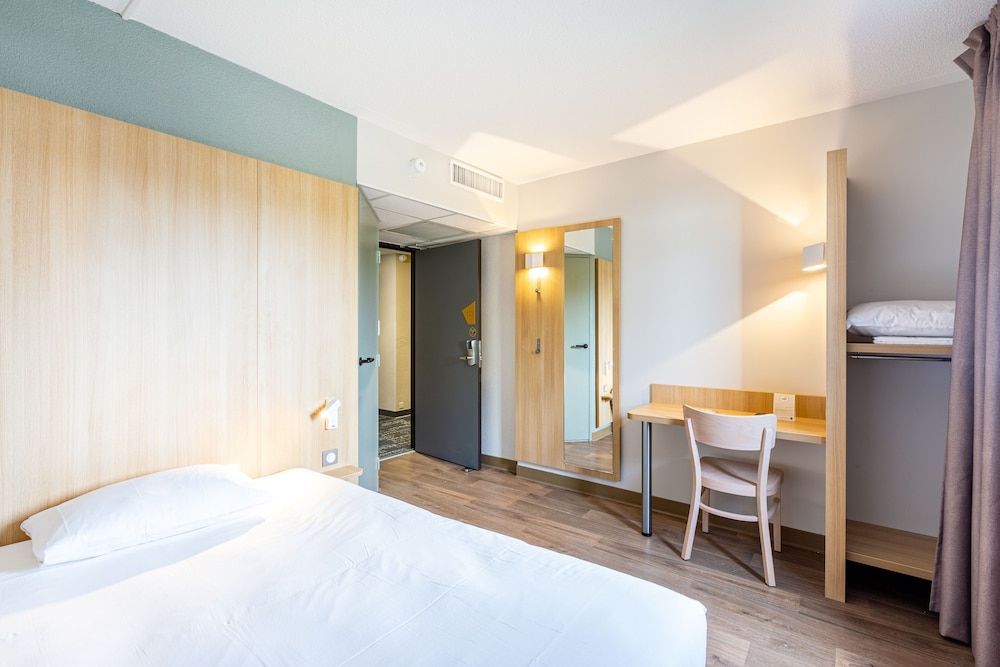 Double Room, Mobility Accessible