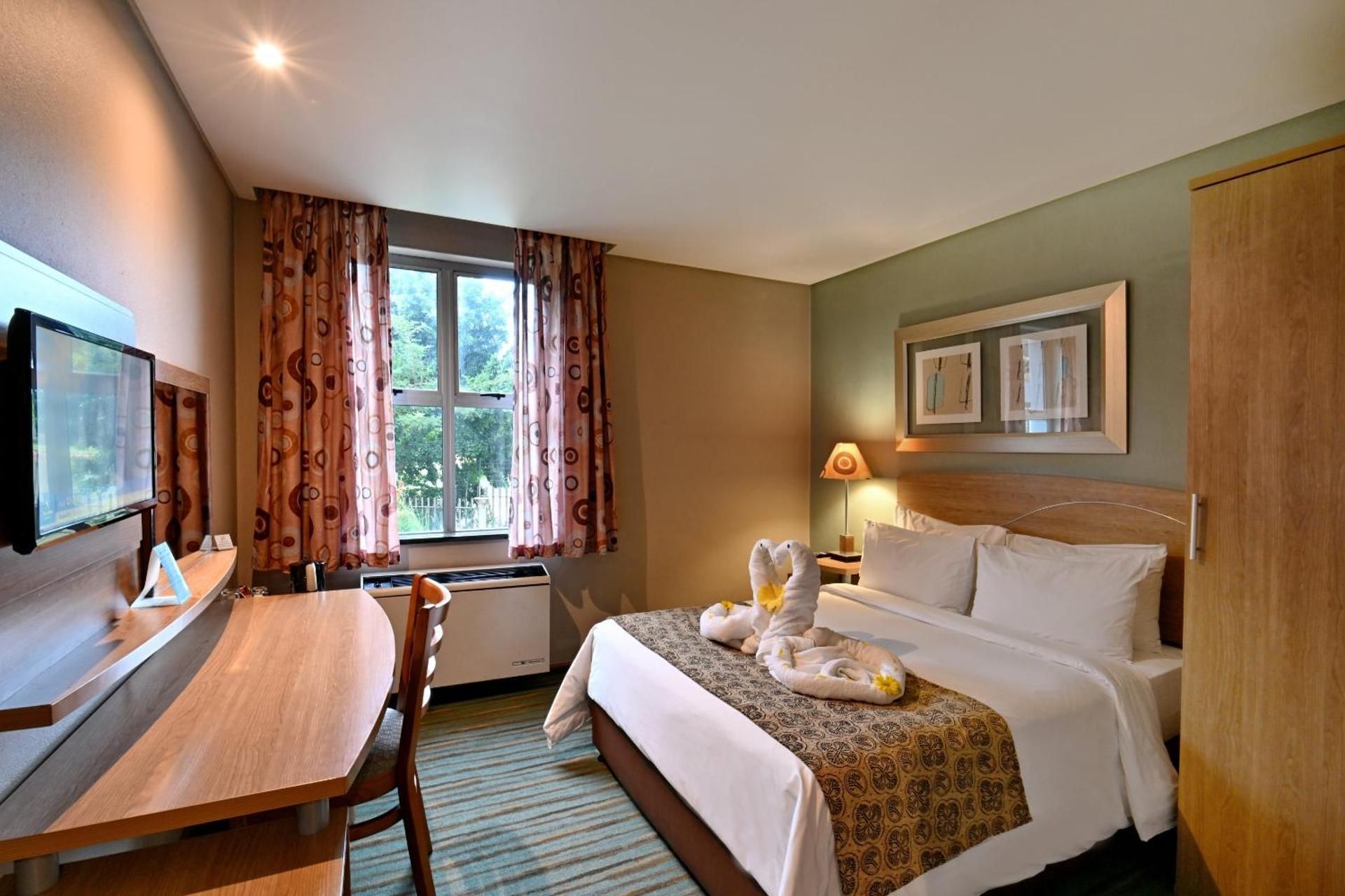 Town Lodge Roodepoort Johannesburg Double 2