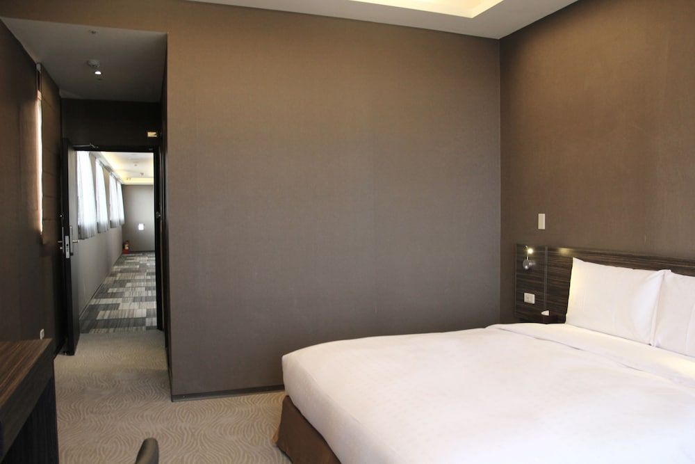 undefined Capital Hotel Songshan 5