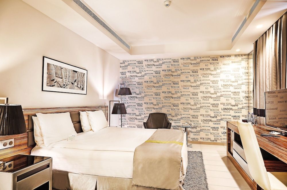 Deluxe Single Room