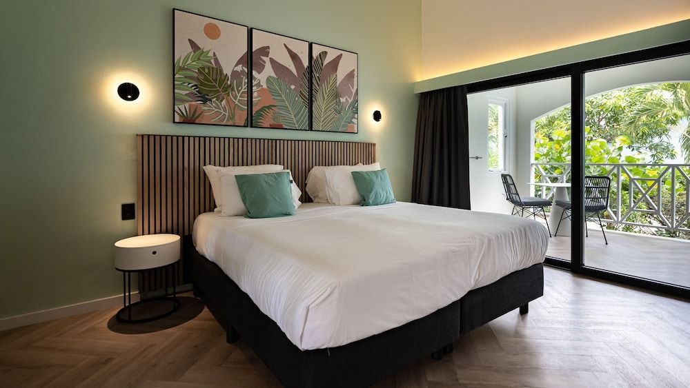 Blue Bay Lodges Comfort Studio 6