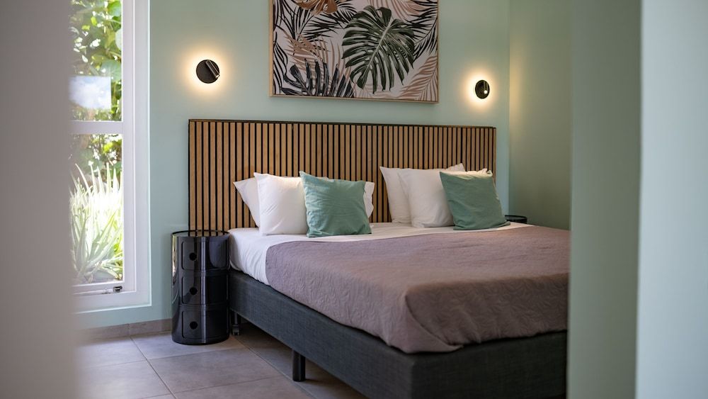 Blue Bay Lodges Superior Studio, 1 King Bed with Sofa bed 2