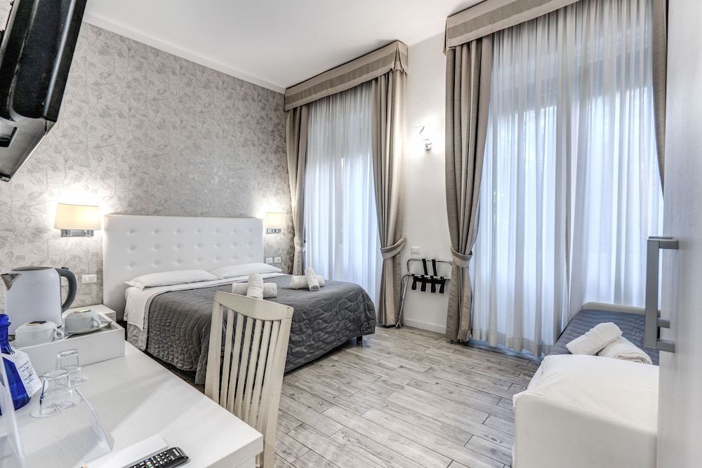 undefined Gardenia Suite