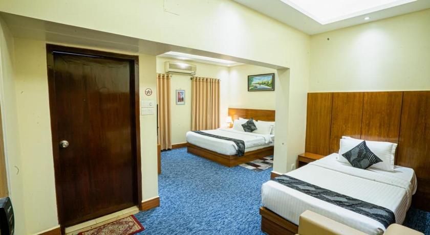 undefined Richmond Hotel & Suites 7