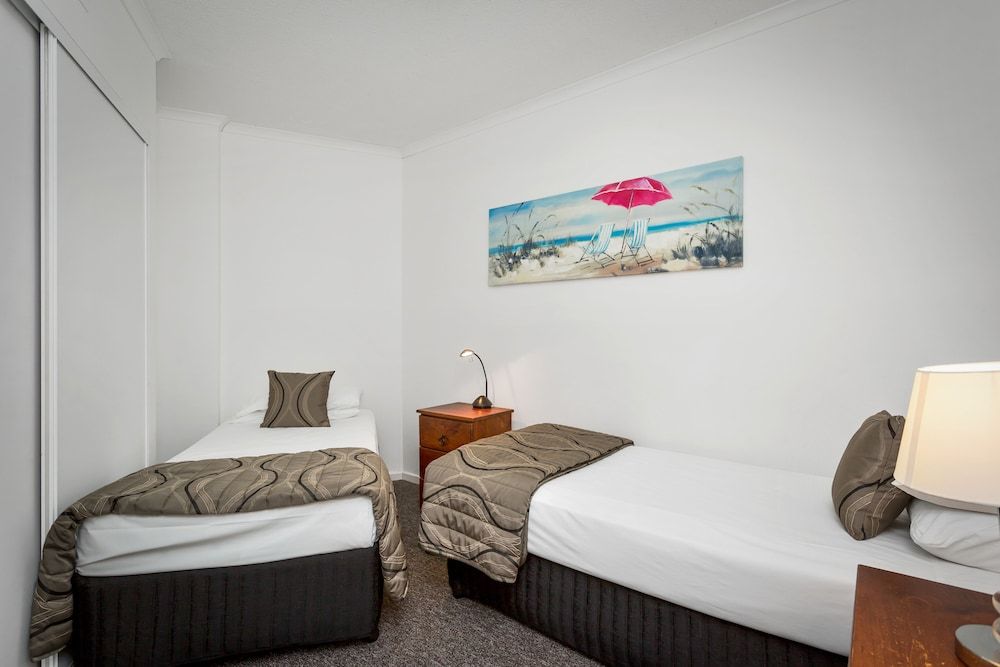 2 Bedroom Ocean View