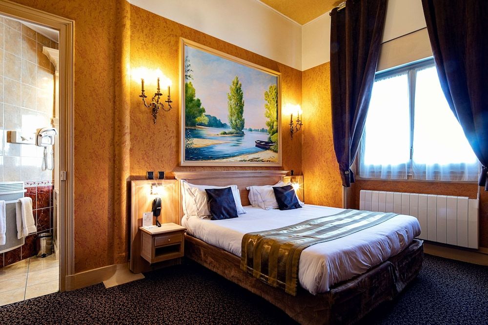 Best Western Central Hotel Superior Room, 1 King Bed, Non Smoking (Larger Room) 2