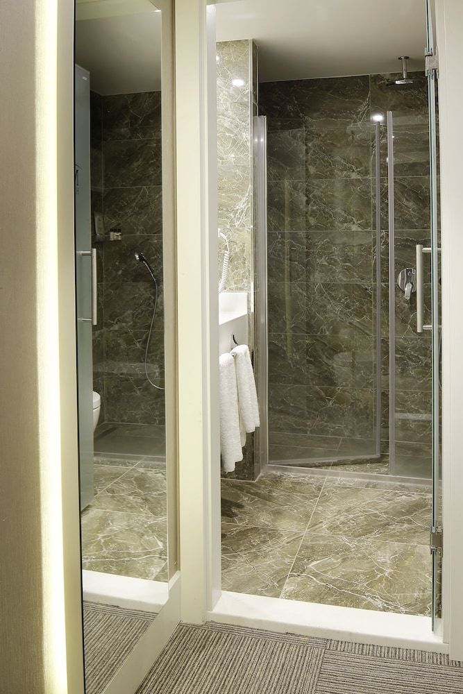 Mia Berre Hotels Comfort Twin Room 4