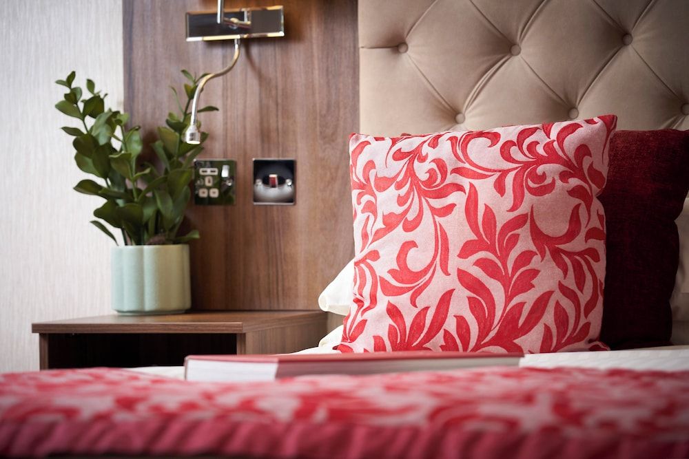 The Kingston Theatre Hotel