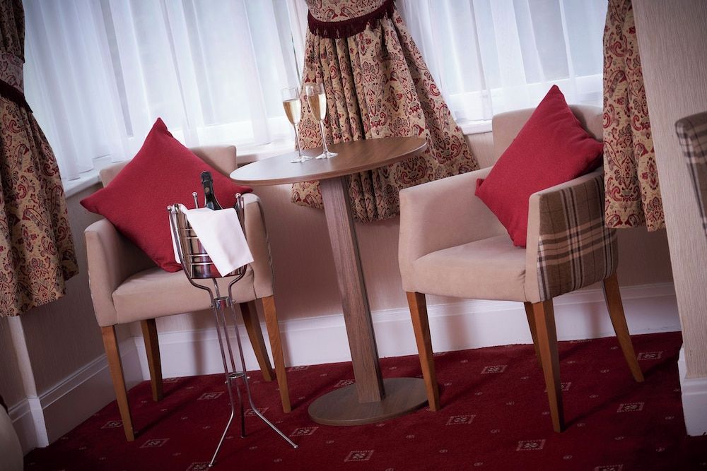 The Kingston Theatre Hotel Business Studio Suite, 1 Bedroom, Ensuite, Garden View 4