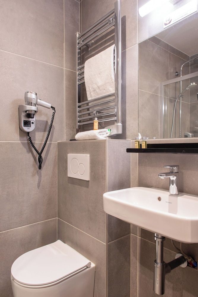 Hotel de Roubaix Double Room 23