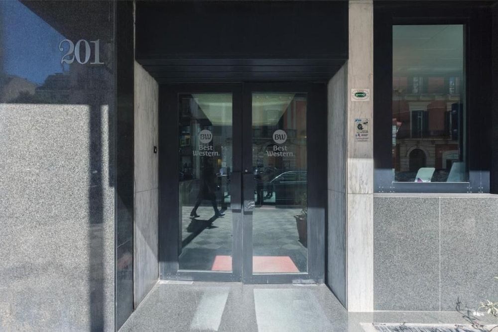 undefined Executive Business Hotel 2