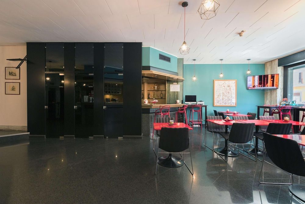 undefined Executive Business Hotel 10