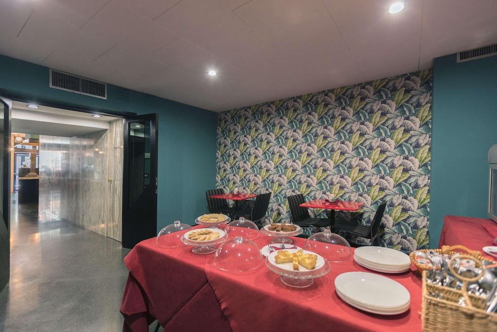 undefined Executive Business Hotel 5