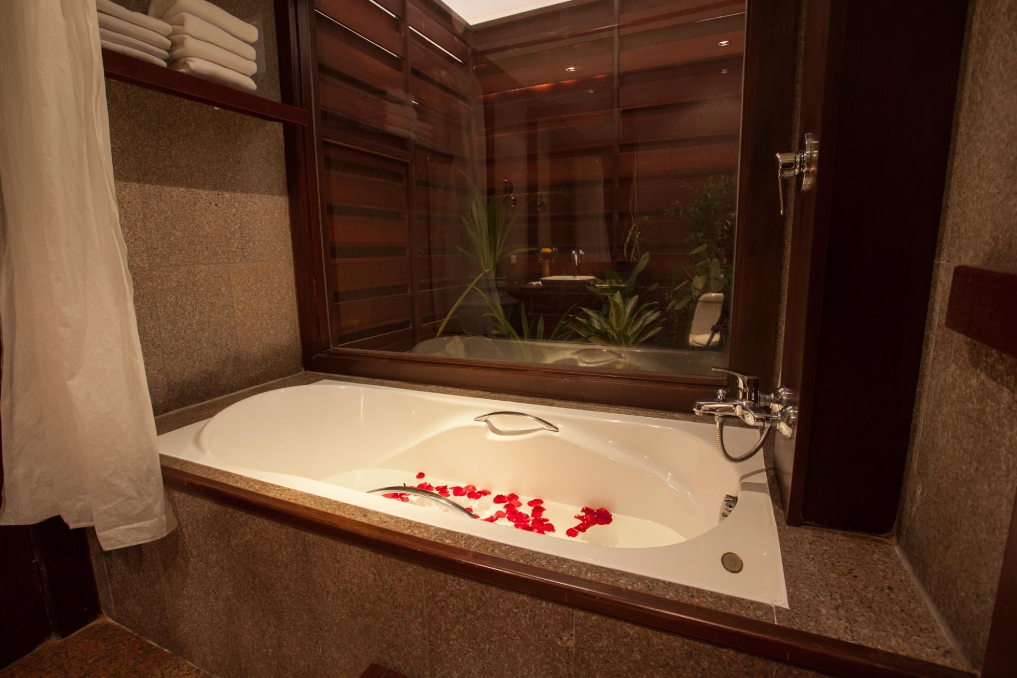 Premium Deluxe King Room