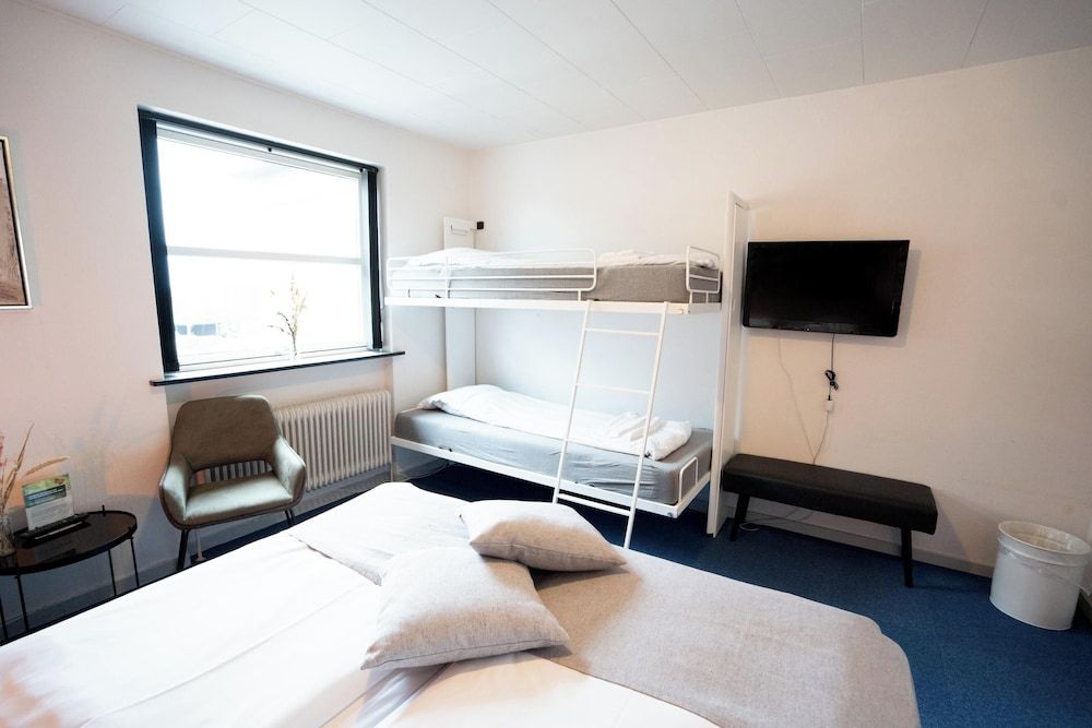 Vildbjerg Hotel Family Room 2