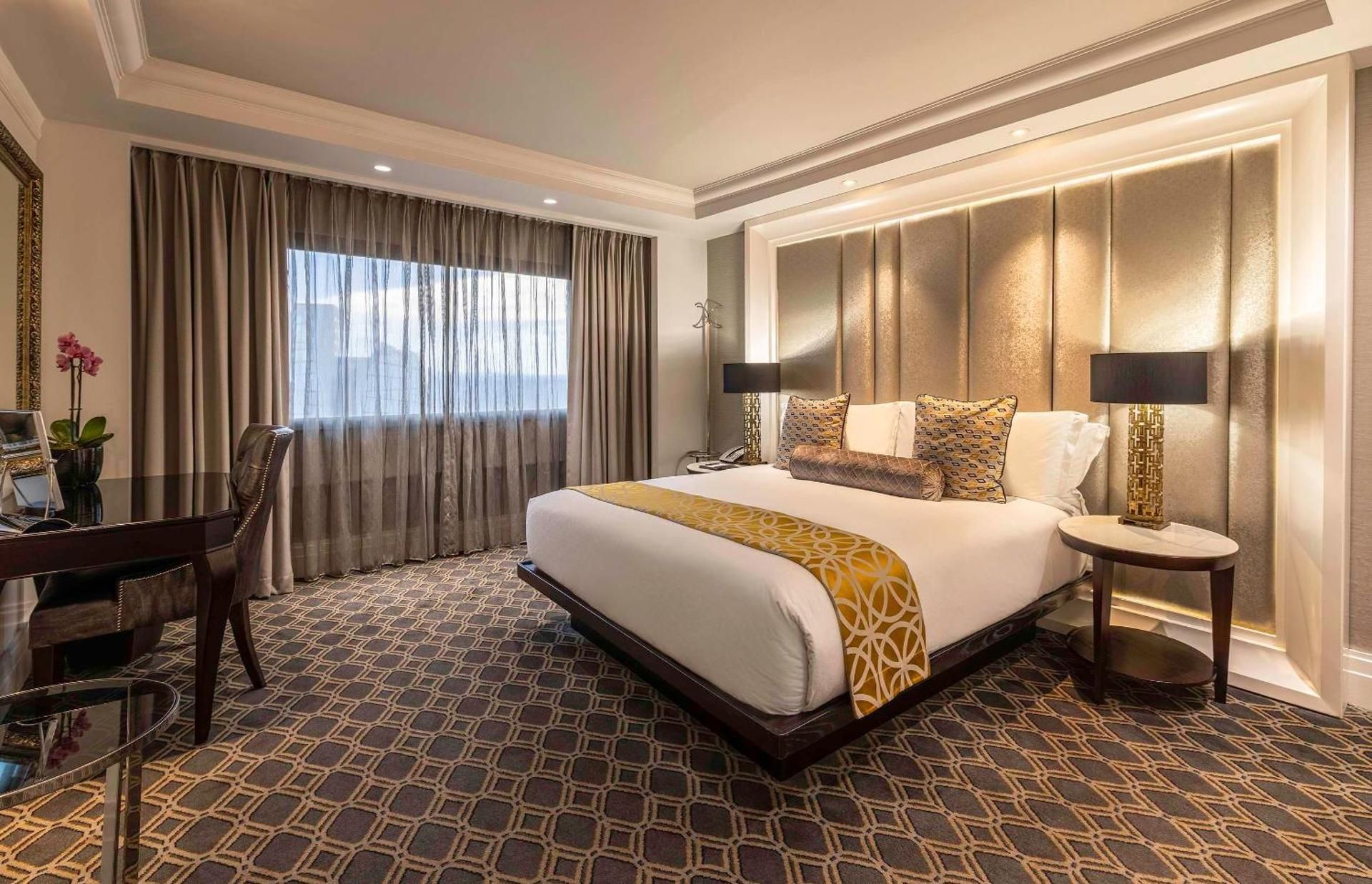 Sandton Sun Apartment