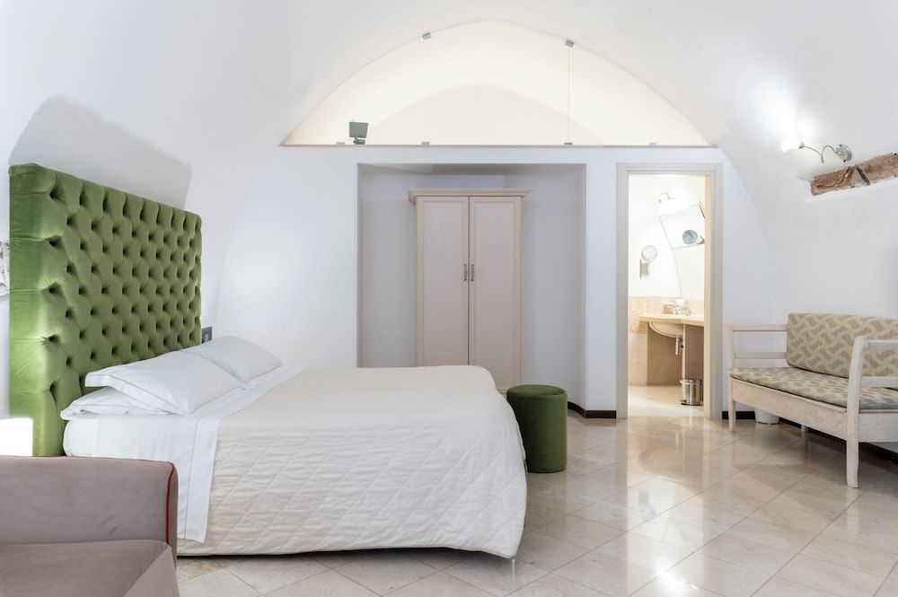 Hotel La Terra Deluxe Double Room 2