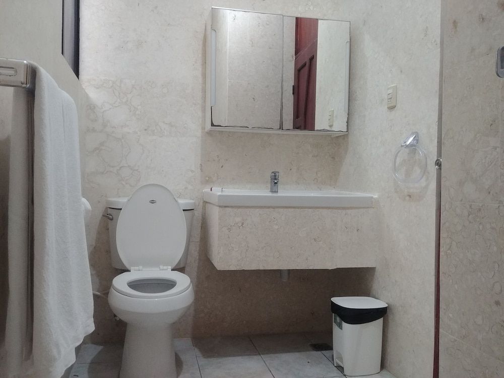 Hotel Garant & Suites Luxury Double AC 6