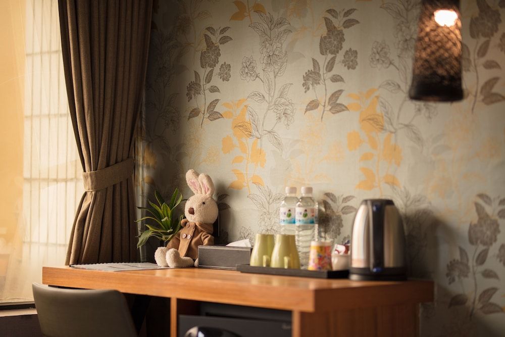 undefined Urtrip Hotel 7