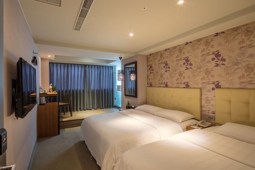 undefined Urtrip Hotel 4