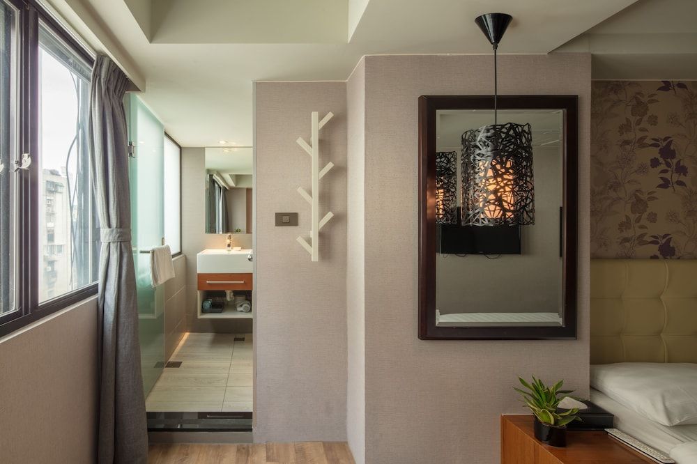 undefined Urtrip Hotel 10