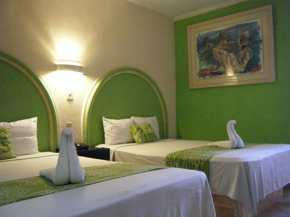 Hotel HC Internacional Standard Room, 2 Double Beds 4
