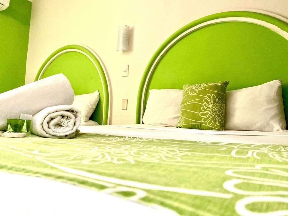 Hotel HC Internacional Standard Room, 2 Double Beds 22