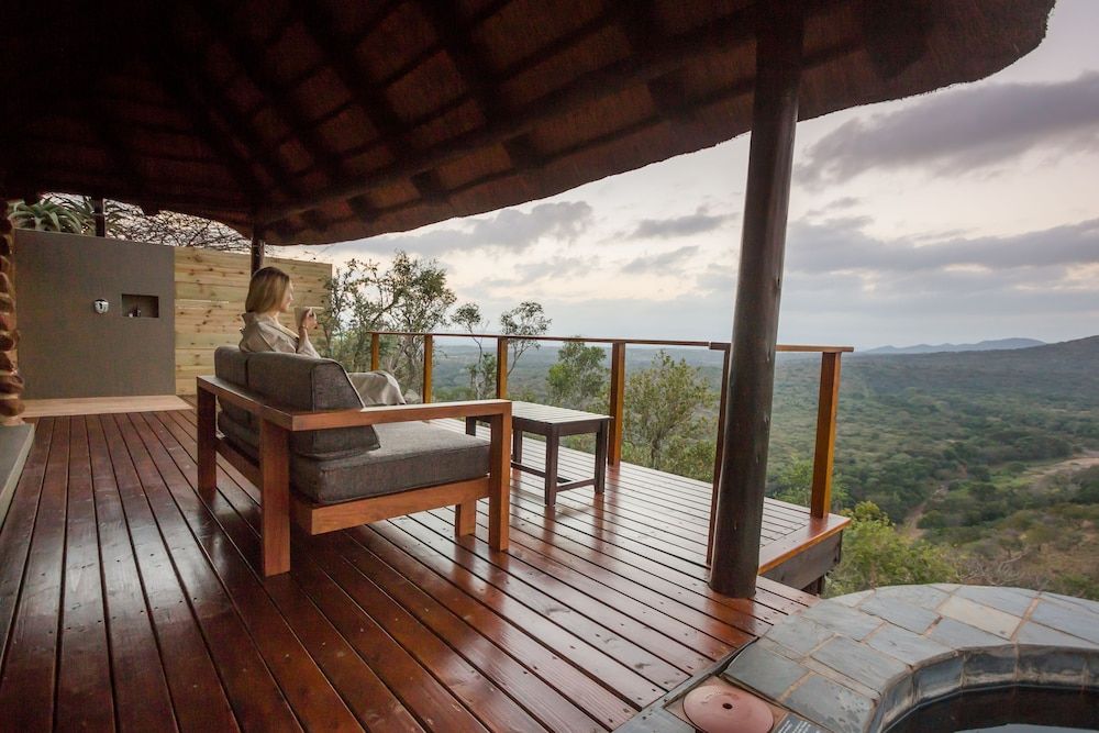 Leopard Mountain Safari Lodge Luxury Suite 7