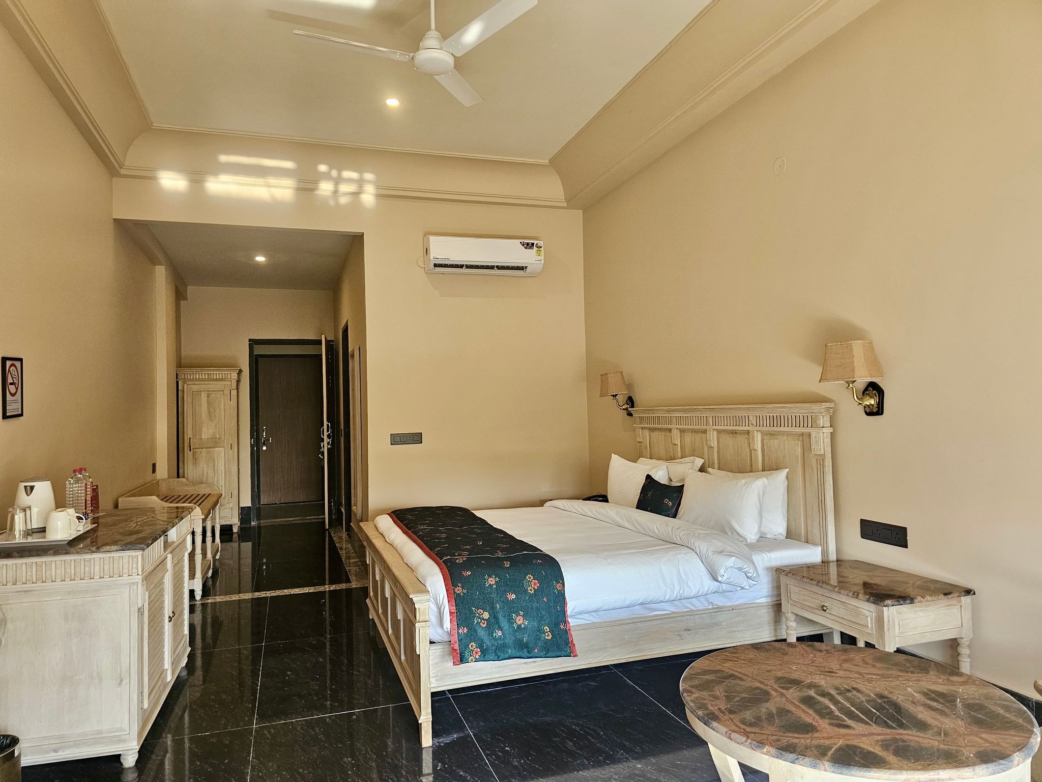 Umaid Palace - An Organic Retreat Deluxe Room
