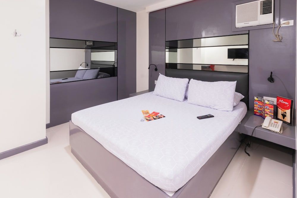 undefined Hotel Sogo Guadalupe 4