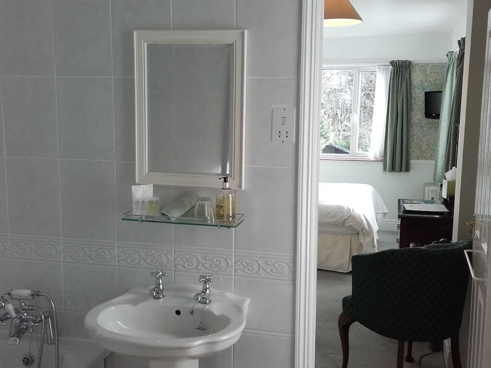 Double Room, Ensuite (with Bath & Shower)