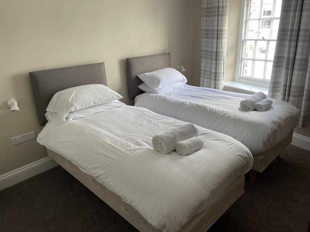 Twin Room, Ensuite