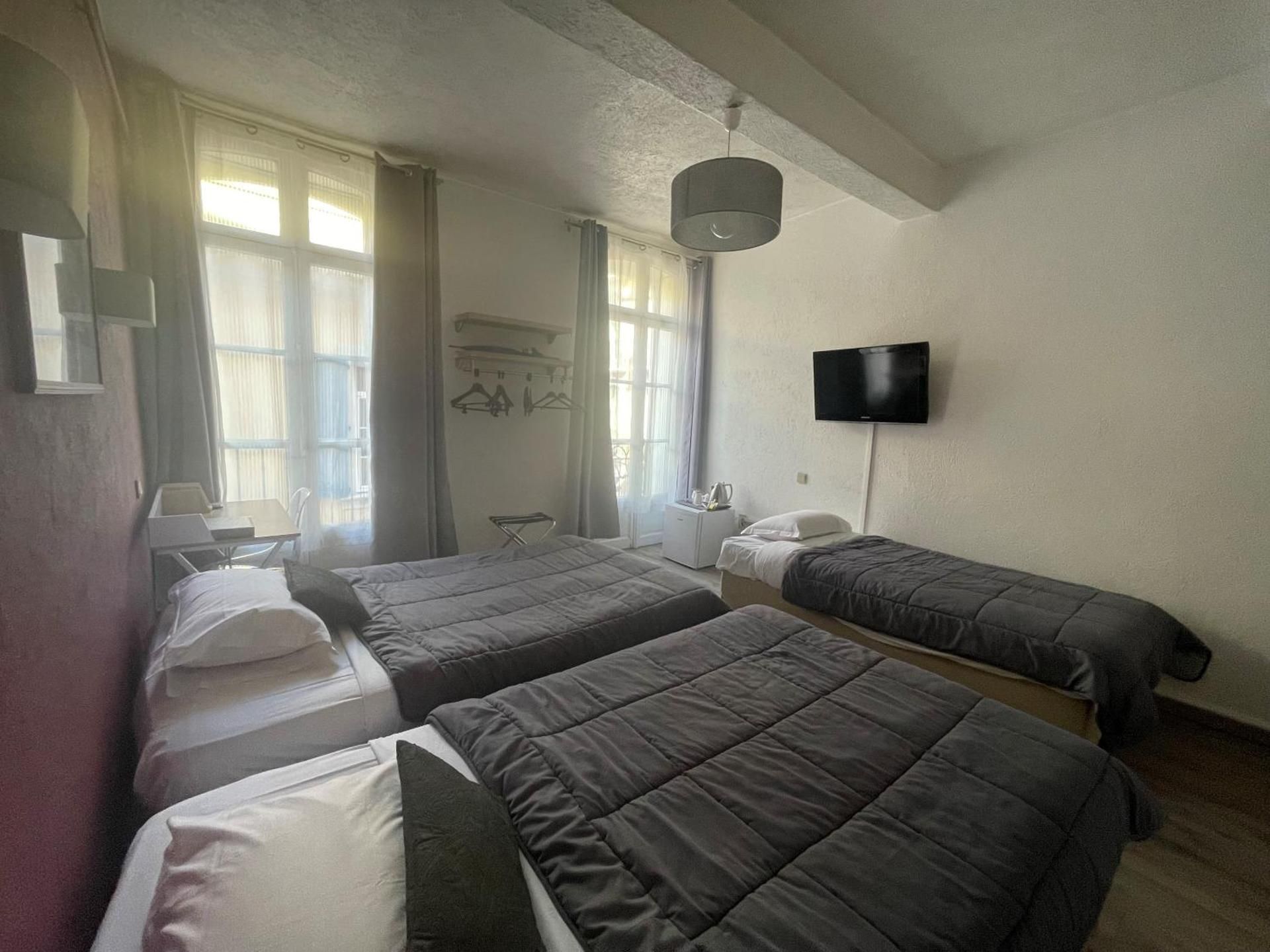 Triple Room (3 Beds)