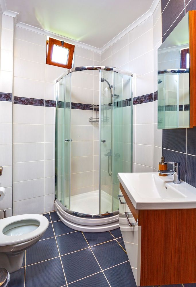 Adrasan Deniz Hotel Triple Room 2