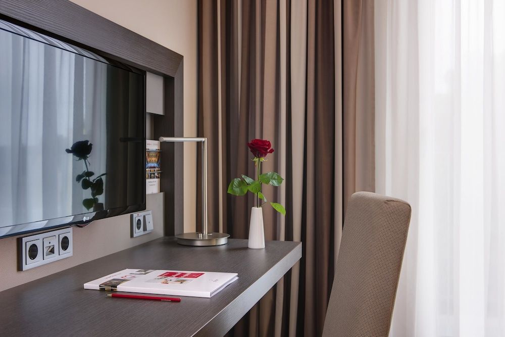 IntercityHotel Ingolstadt Business Room 6