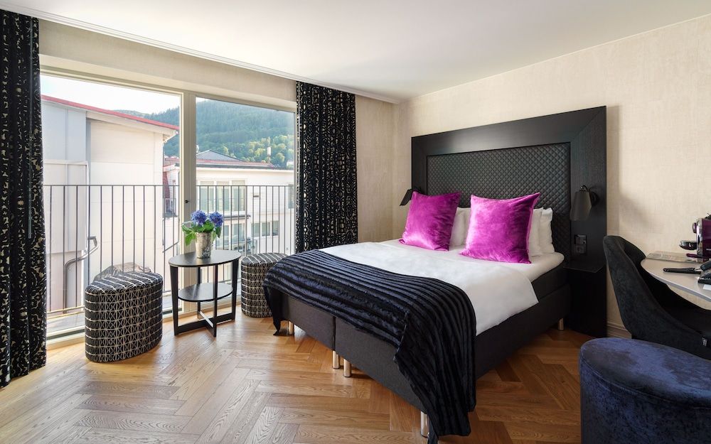 undefined Hotel Oleana 5
