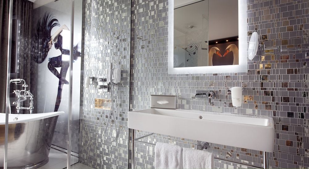 undefined Hotel Oleana 10