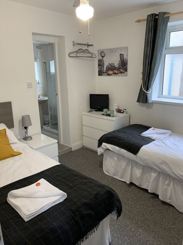 undefined The Sandford Promenade 10