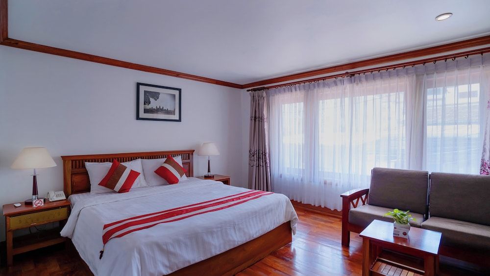 Cheathata CTS Hotel Siem Reap Studio, City View 2