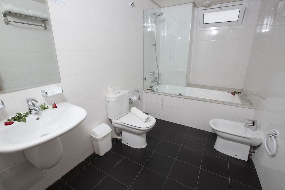 Alwalid Hotel Superior Double Room 5